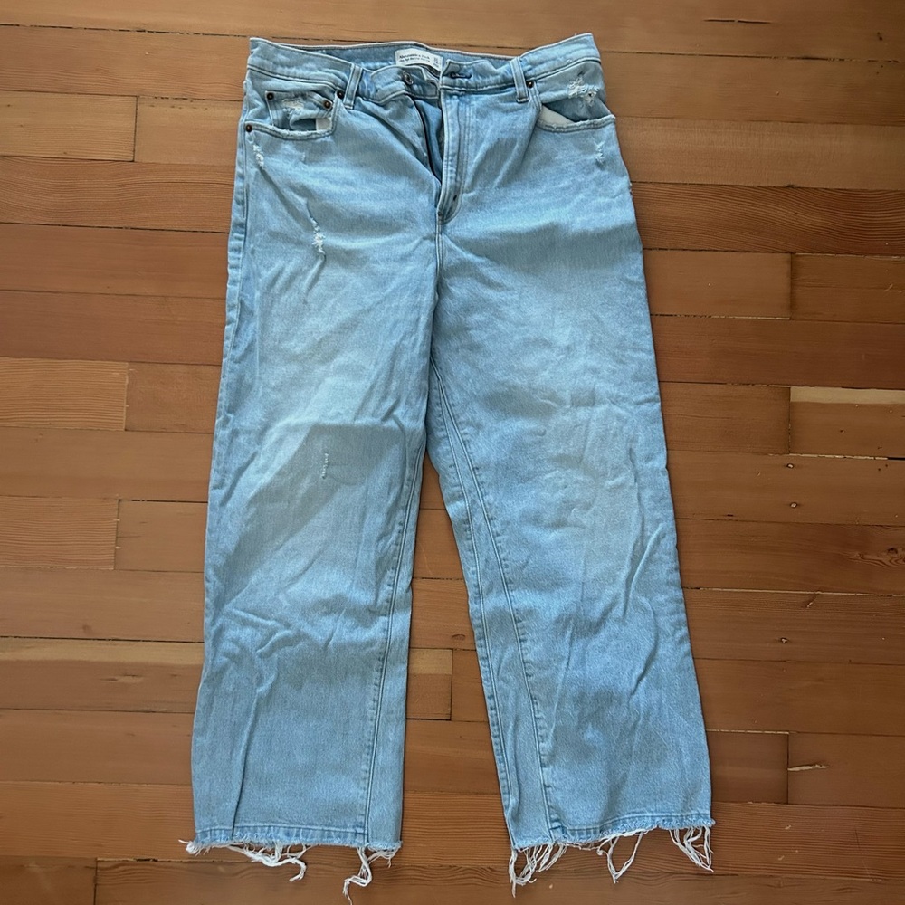 Abercrombie & Fitch Women's Blue Ultra High Rise Crop Wide Leg Jeans 32/14R